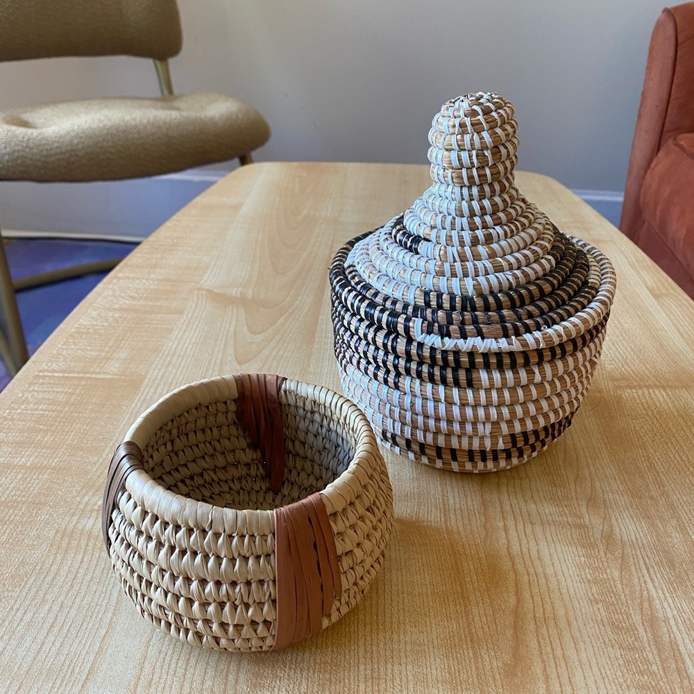 Handwoven Basket Set - Natural and Black
